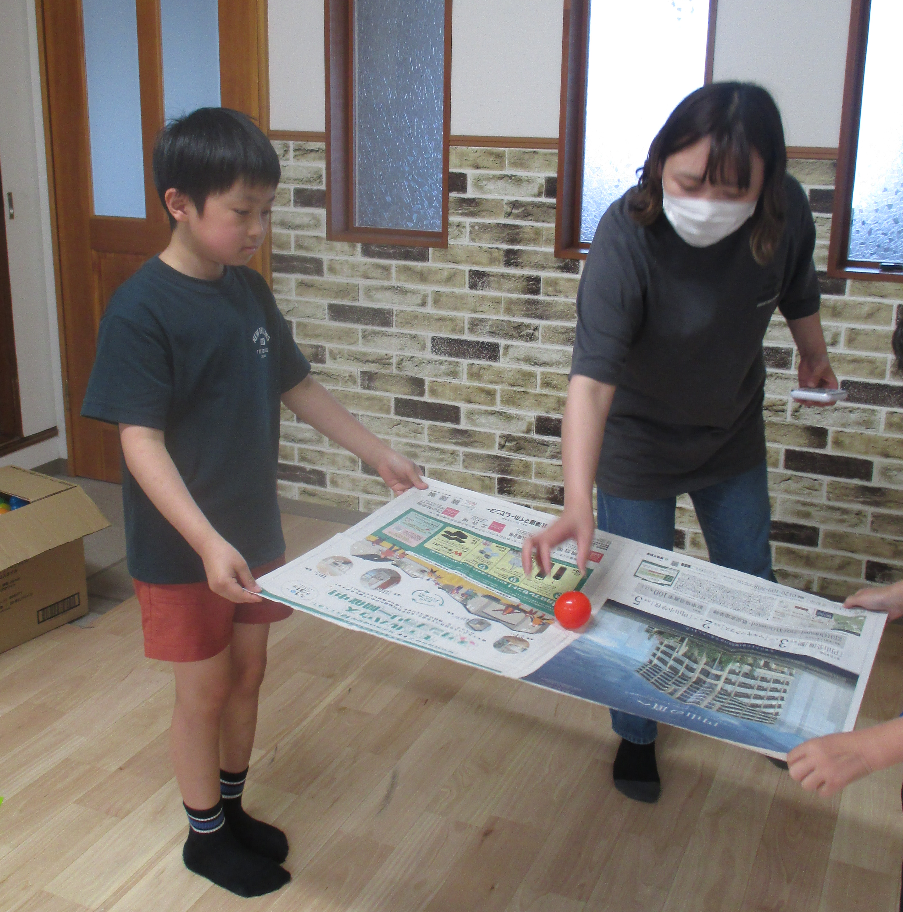 ✨新聞ボール運び✨