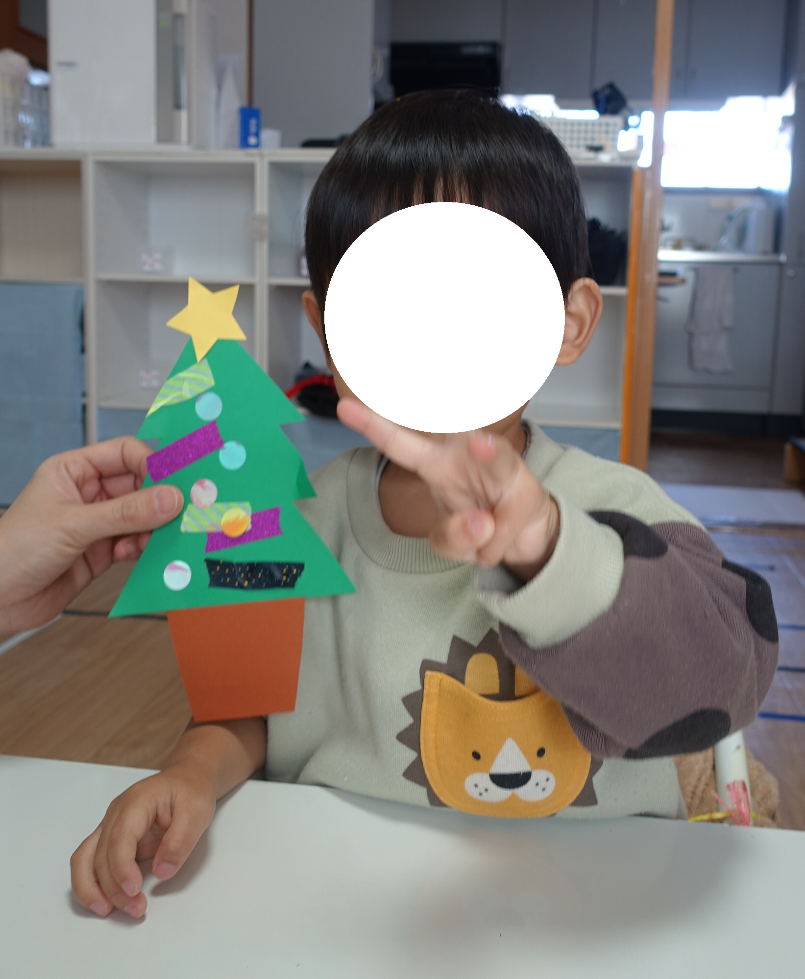 ここあーる：クリスマスツリー作り🎄🔔