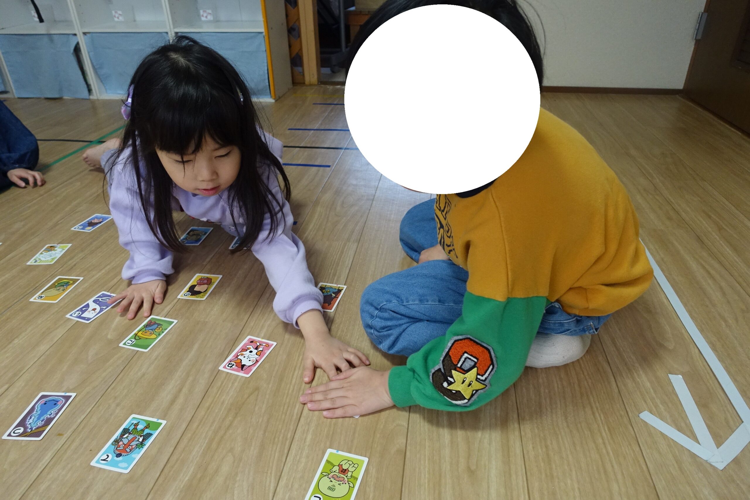 ここあーる：かるた遊び（らいおんくらす🦁）