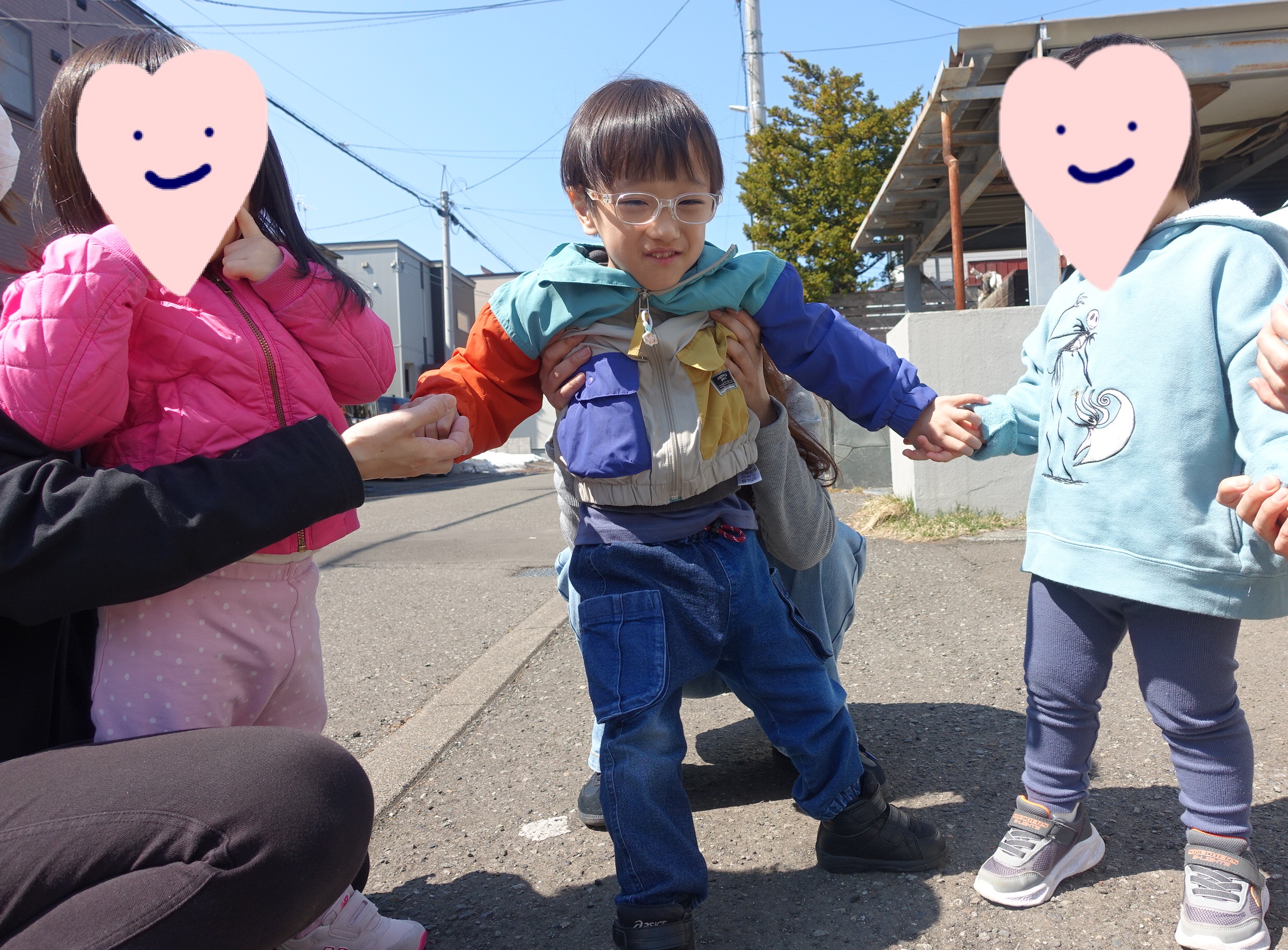ぺんぎんくらす🐧「お散歩🌷」