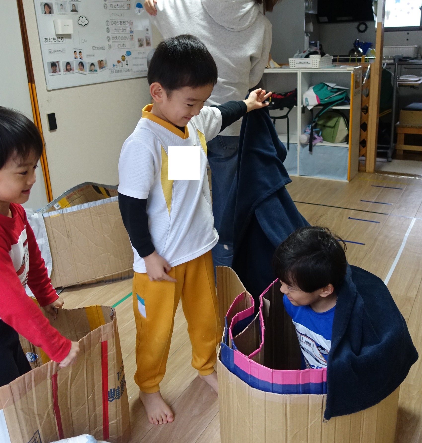 らいおんくらす🦁「かくれんぼ」